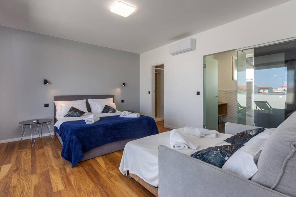 Villa Aurus - Luxury 5 Bedroom Vir Dış mekan fotoğraf